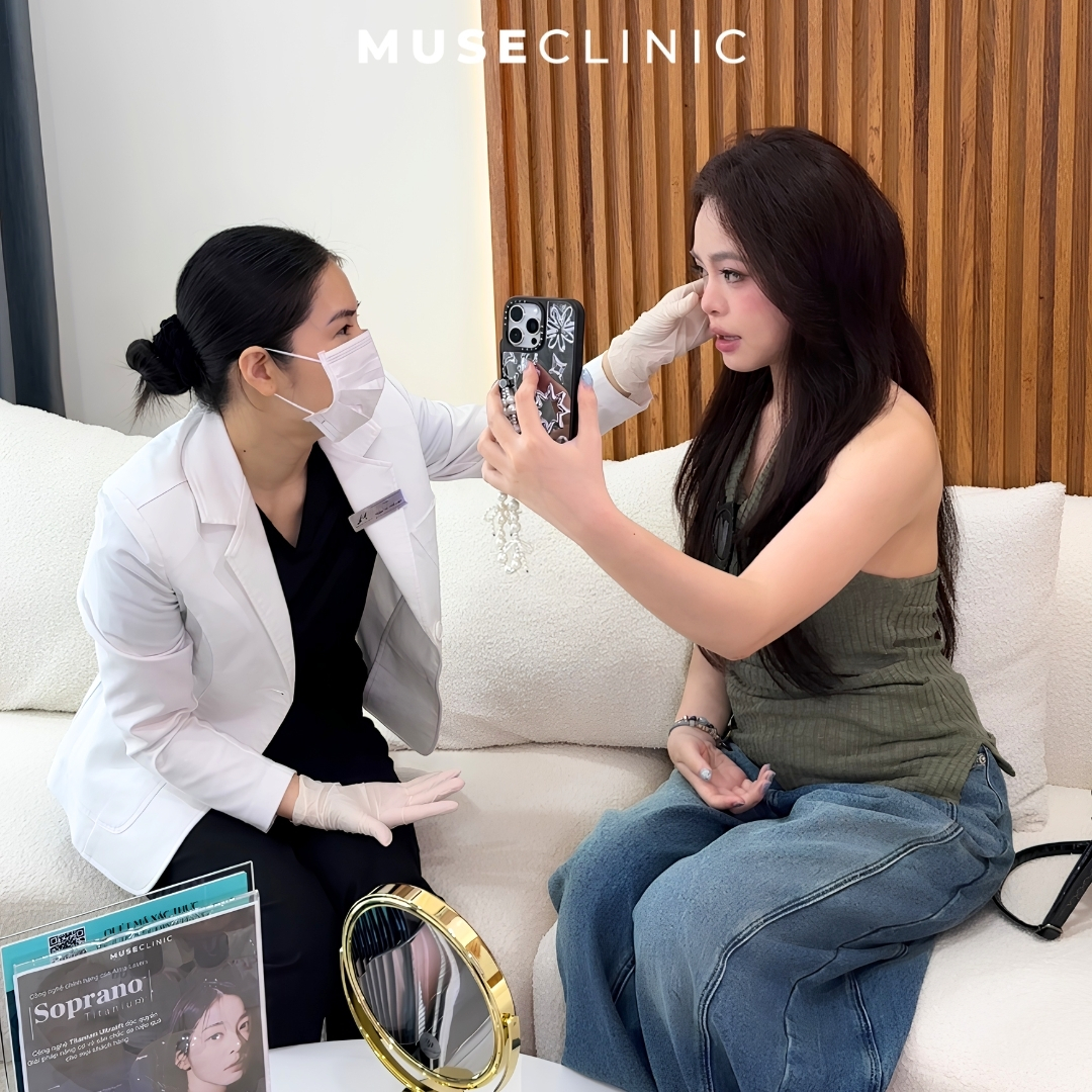 Khaveee - Mẫu Ảnh Tự Do
