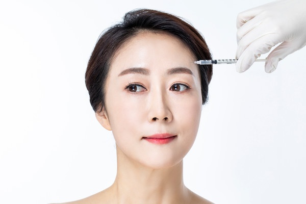 Xóa nhăn bằng botox có ảnh hưởng gì không?