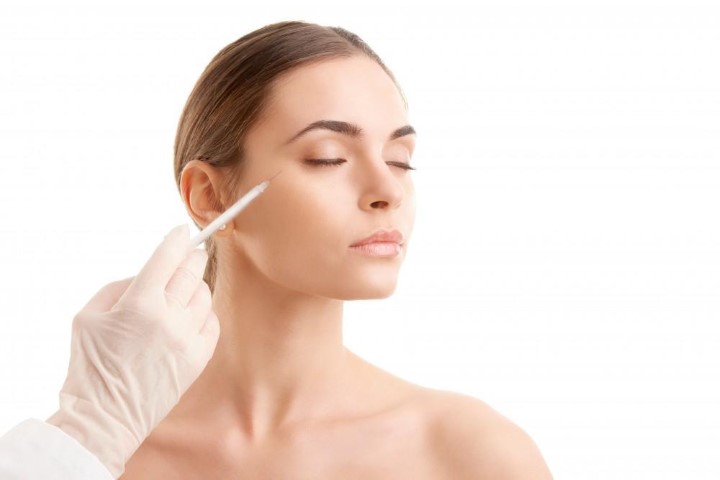 Tiêm Botox nâng cơ mặt để làn da căng bóng mịn màng