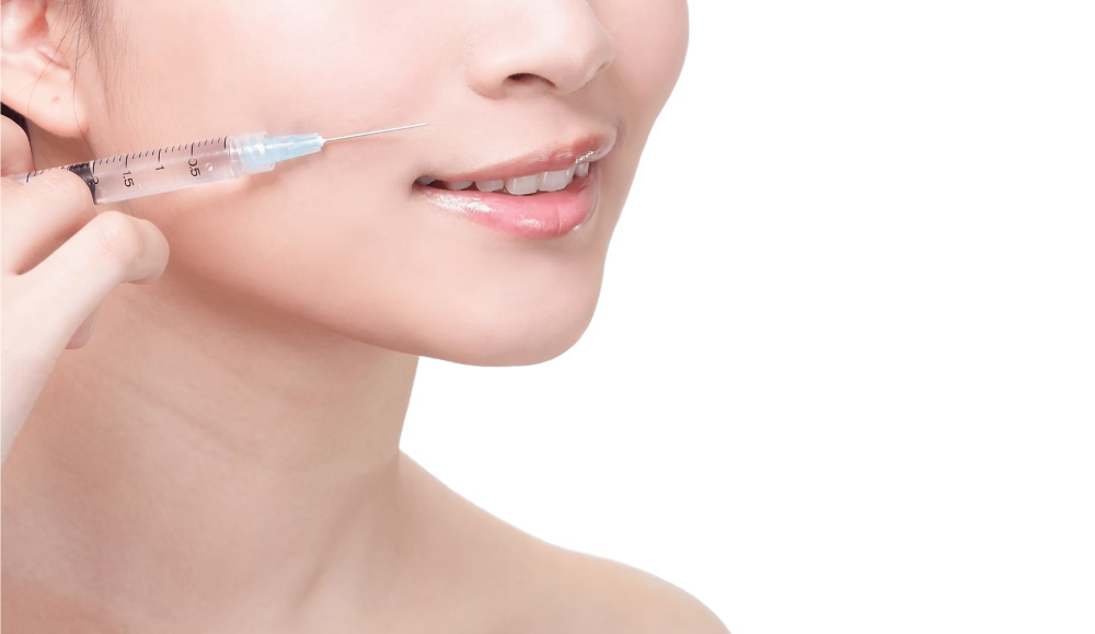 Tại sao nên tiêm Botox rãnh cười để khắc phục lão hóa da?